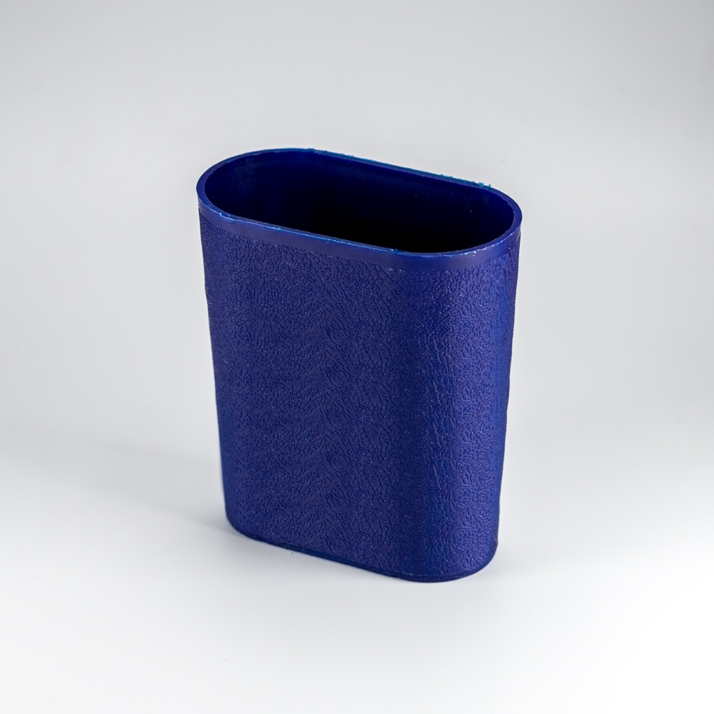 Oval Dice Cup